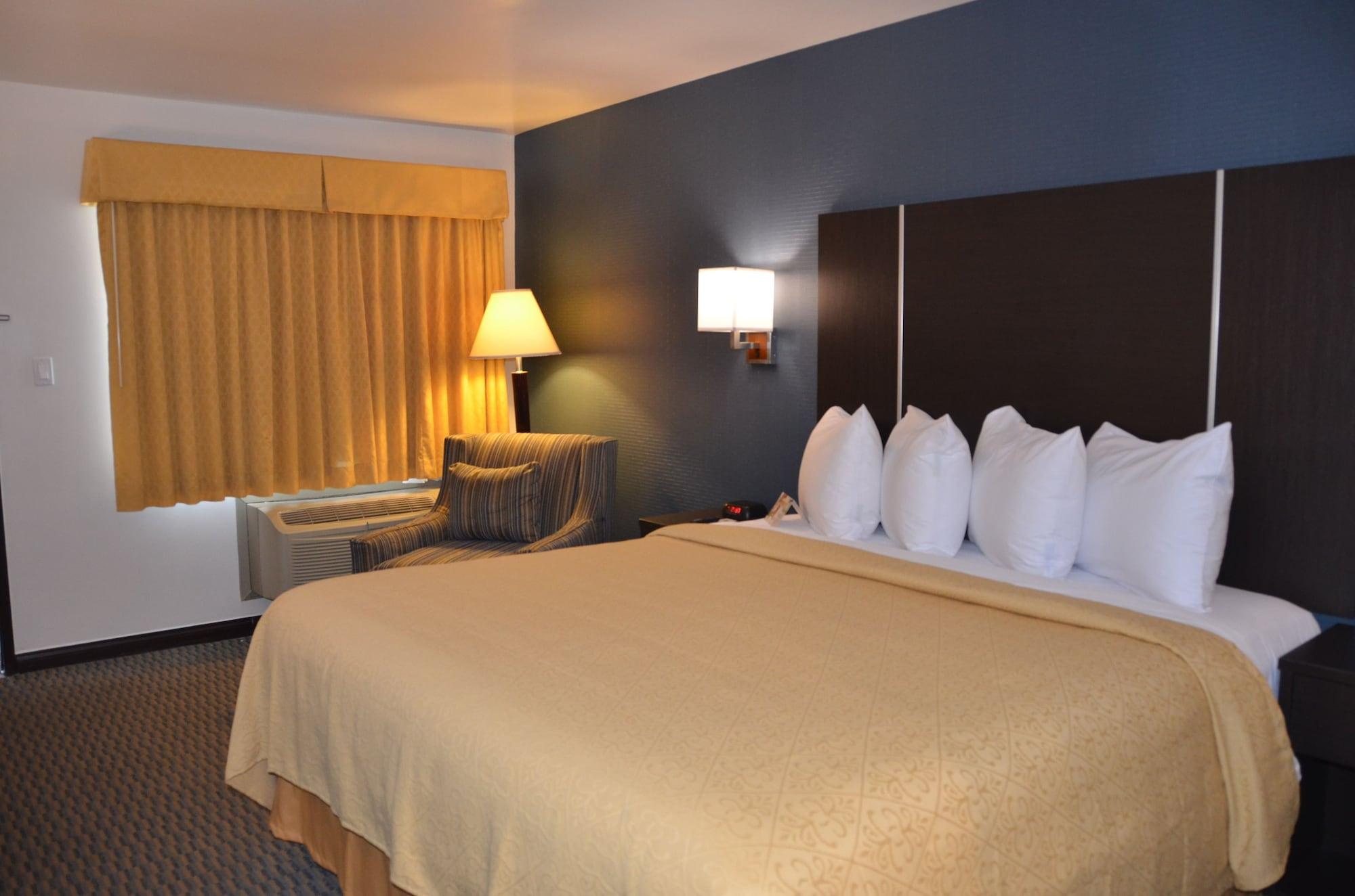 Quality Inn Ontario Airport Convention Center Экстерьер фото
