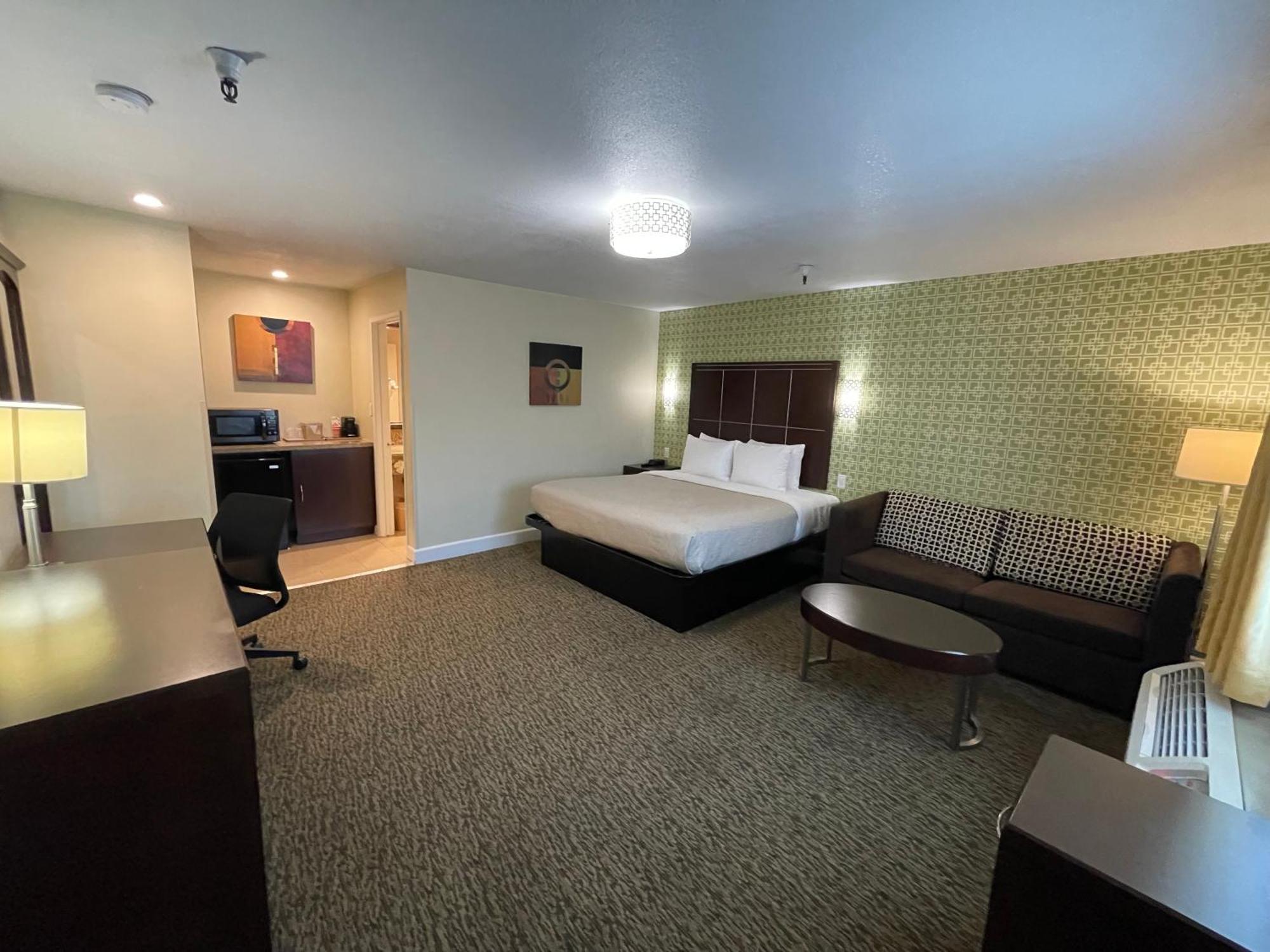 Quality Inn Ontario Airport Convention Center Экстерьер фото