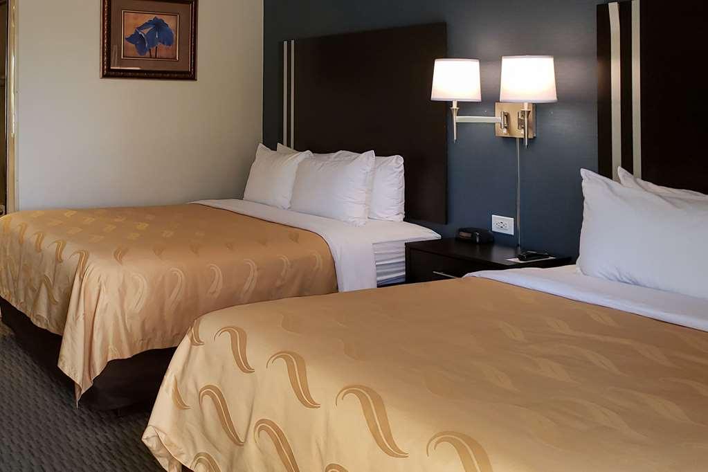Quality Inn Ontario Airport Convention Center Номер фото